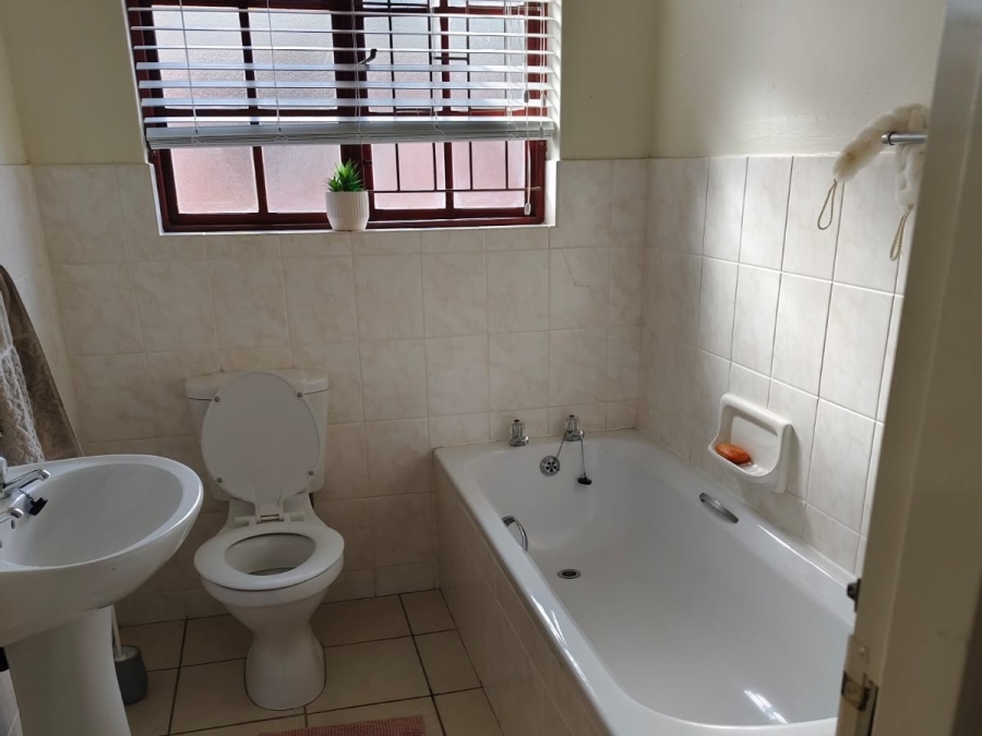 2 Bedroom Property for Sale in Gonubie Eastern Cape